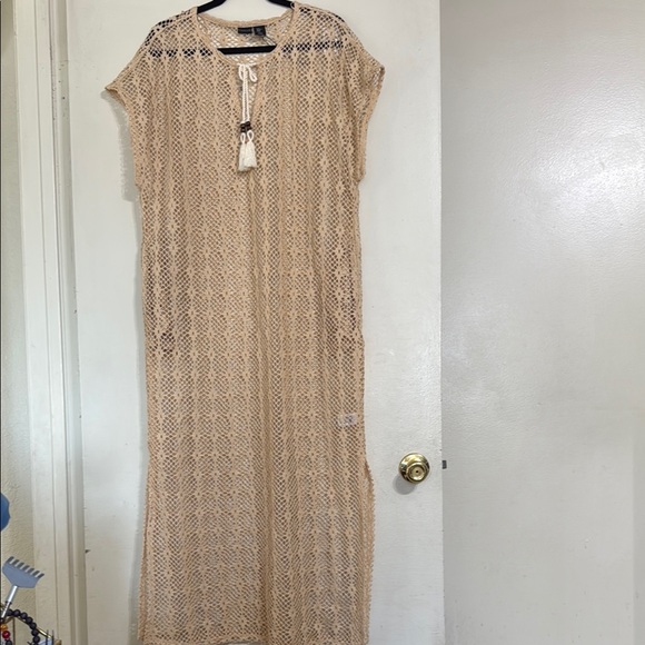 Tahari Dresses & Skirts - Tahari Tan crochet Maxi Dress/ beach cover up